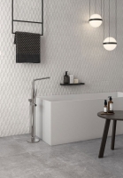 saloni-b-stone-2.jpg