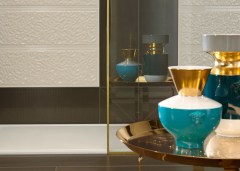 Versace Gold Falburkolat